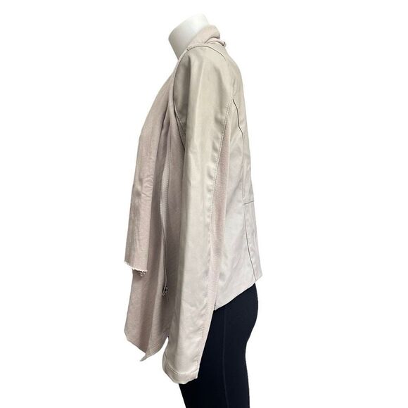 BLANK‎ NYC Beige Asymmetric Zip Jacket Cardi Cowl Neck Vegan Leather sz small - Picture 5 of 10